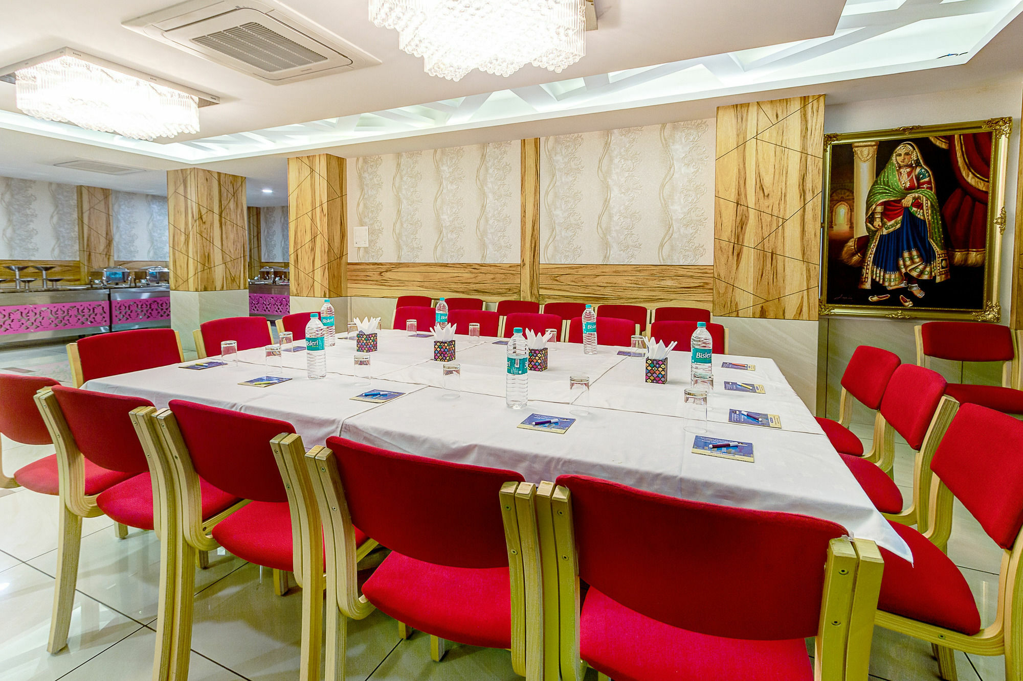 Treebo Daksh Residency Hotel Indore Exterior photo