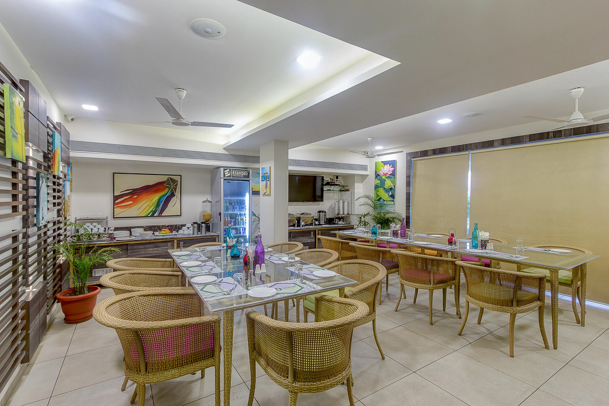 Treebo Daksh Residency Hotel Indore Exterior photo